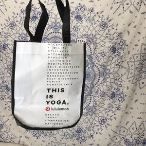 lulu lemon bag